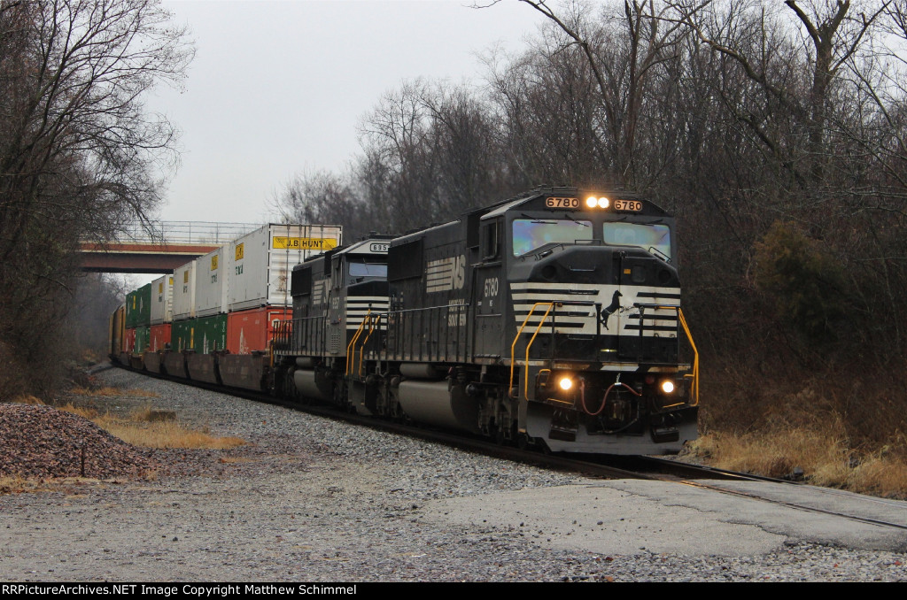 SD60M On Point